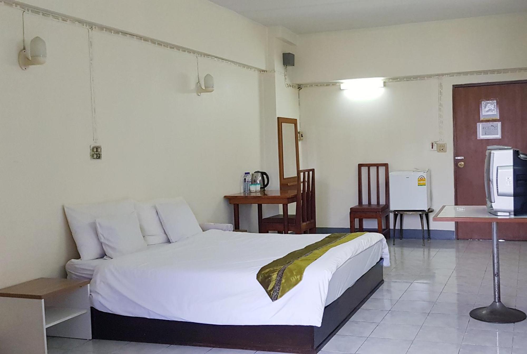 โรงแรมวินบางนา Win Bangna Hotel Bangkok Room photo